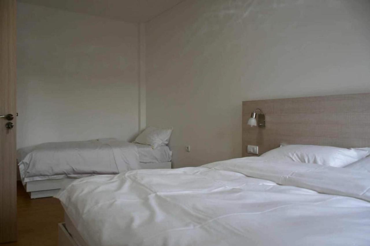 Asuka Apartmani 飞鸟客 Surčin Kültér fotó
