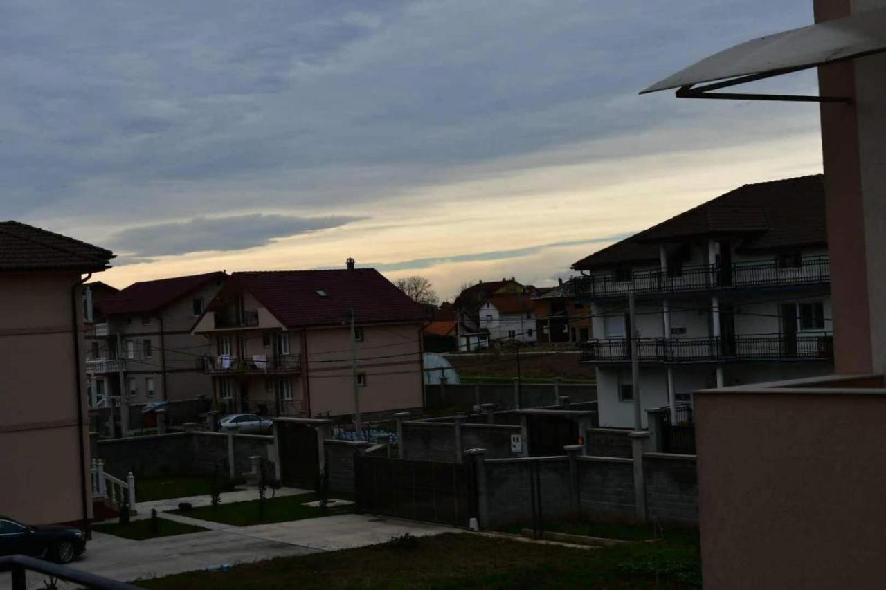 Asuka Apartmani 飞鸟客 Surčin Kültér fotó