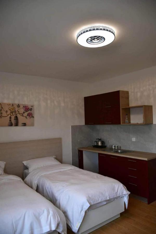 Asuka Apartmani 飞鸟客 Surčin Kültér fotó