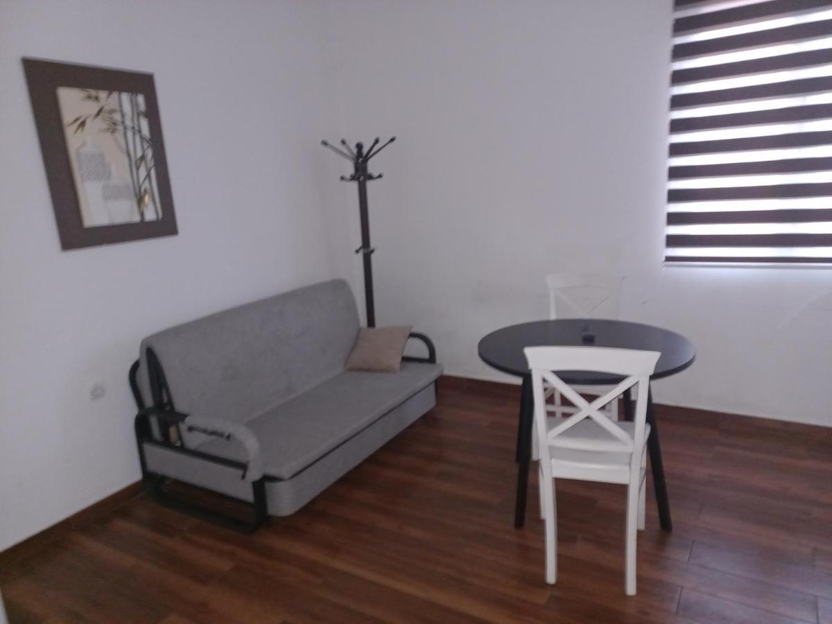 Asuka Apartmani 飞鸟客 Surčin Kültér fotó