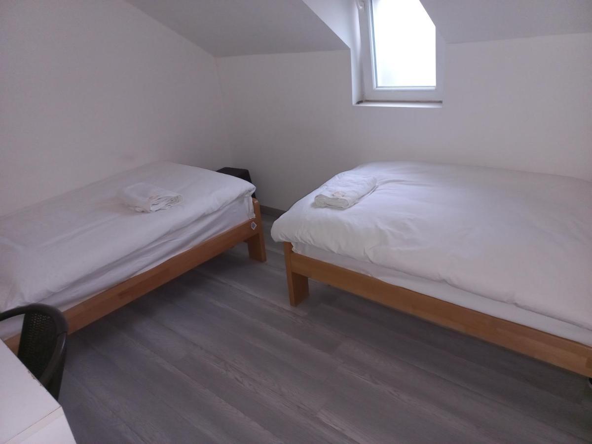 Asuka Apartmani 飞鸟客 Surčin Kültér fotó