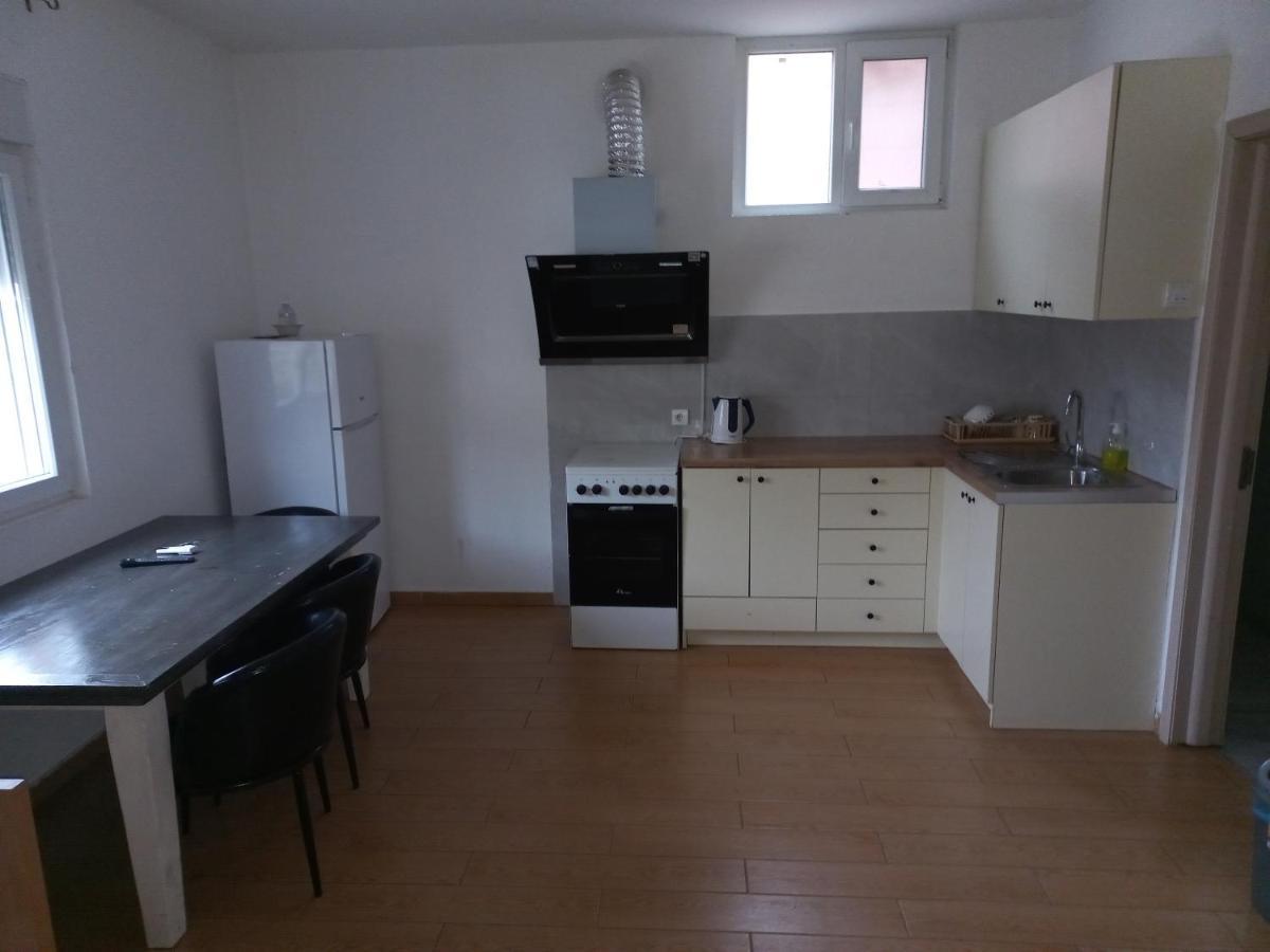 Asuka Apartmani 飞鸟客 Surčin Kültér fotó